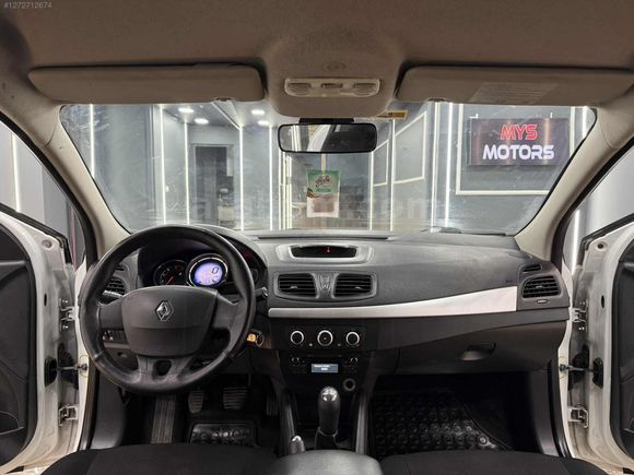 MYS MOTORS'DAN 2013 RENAULT MEGANE JOY 175 BİN PEŞİN 36 AY