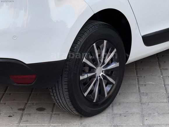 MYS MOTORS'DAN 2013 RENAULT MEGANE JOY 175 BİN PEŞİN 36 AY