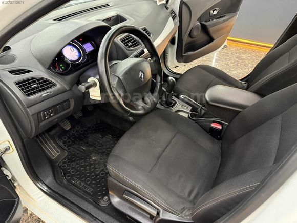 MYS MOTORS'DAN 2013 RENAULT MEGANE JOY 175 BİN PEŞİN 36 AY