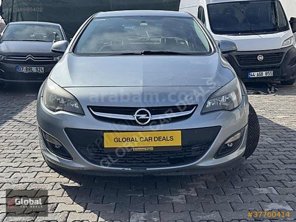 Global Car Deals'tan Çok Temiz 1.6Dizel Astra Sedan