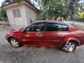 Sahibinden Renault Megane 1.6 Dynamique 2005 Model  334.000 km Kırmızı