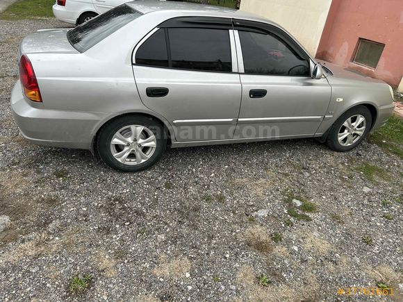 Sahibinden Hyundai Accent 1.6 Admire 2005 Model 