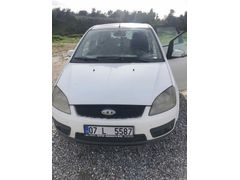 Sahibinden Ford C-Max 1.6 TDCi Ghia 2004 Model  304.000 km Beyaz
