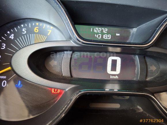 Sahibinden Renault Captur 0.9 Icon 2013 Model  112.000 km Siyah
