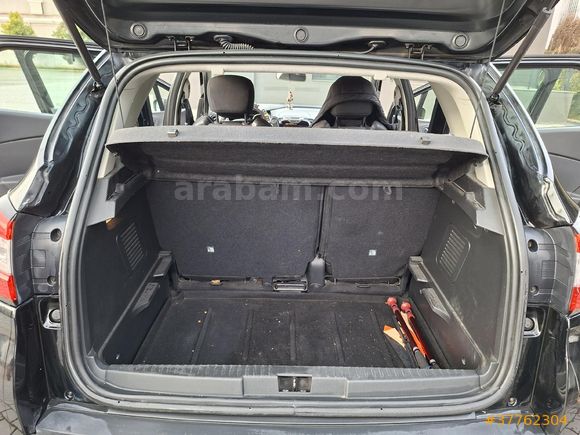Sahibinden Renault Captur 0.9 Icon 2013 Model  112.000 km Siyah