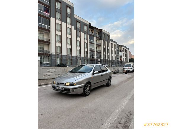 Öğrenciden Klimalı Fiat Brava 1.6 ELX 2001 
