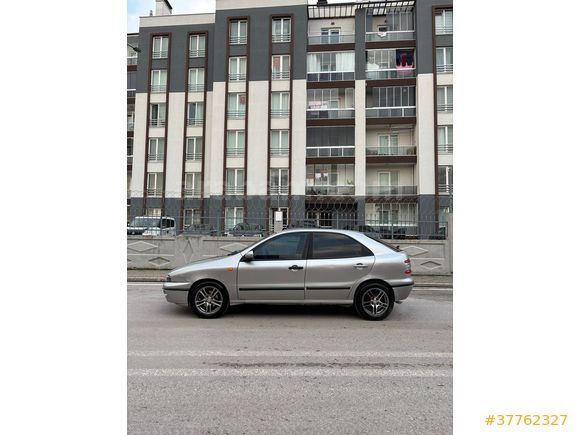 Öğrenciden Klimalı Fiat Brava 1.6 ELX 2001 