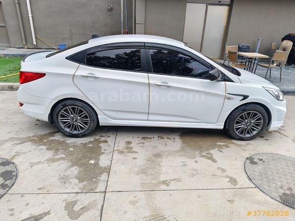 Sahibinden Hyundai Accent Blue 1.6 CRDI Mode Plus 2015 Model