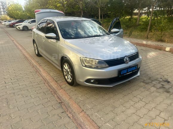 Sahibinden Volkswagen Jetta 1.6 TDi Trendline 2013 Model 