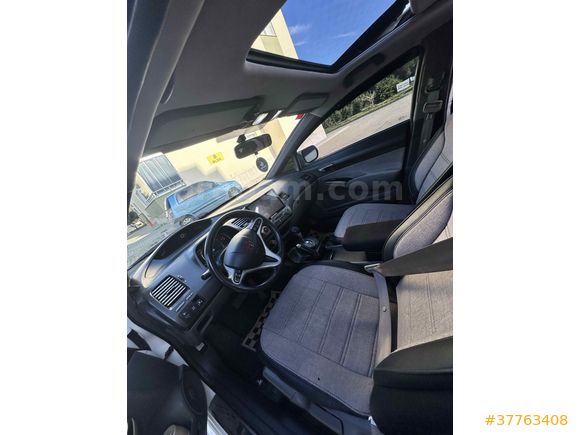 Memurdan Honda Civic 1.6 Elegance 2008 Model  Otomatik Beyaz