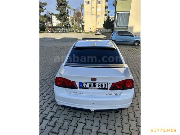 Memurdan Honda Civic 1.6 Elegance 2008 Model  Otomatik Beyaz