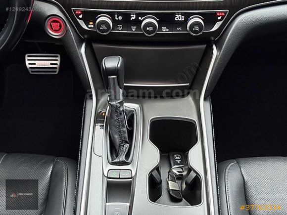 BOYASIZ 2021 HONDA ACCORD 1.5 VTEC EXECUTIVE+ 190 HP CVT