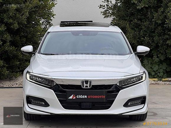 BOYASIZ 2021 HONDA ACCORD 1.5 VTEC EXECUTIVE+ 190 HP CVT