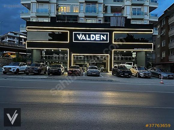 -VALDEN- CHEVROLET CAPRİCE CLASSİC V8 2004 TRAFİĞE ÇIKIŞLI MAKAM