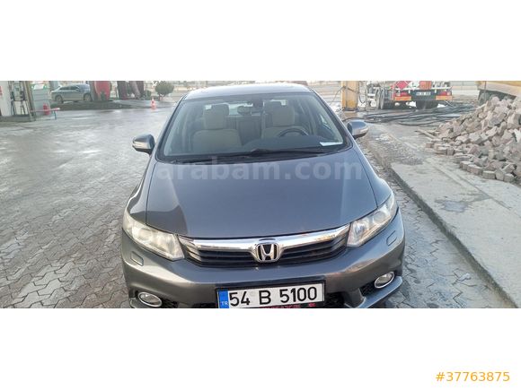 Sahibinden Honda Civic 1.6    i VTEC Elegance 2012 Model Malatya 182.000 km Füme