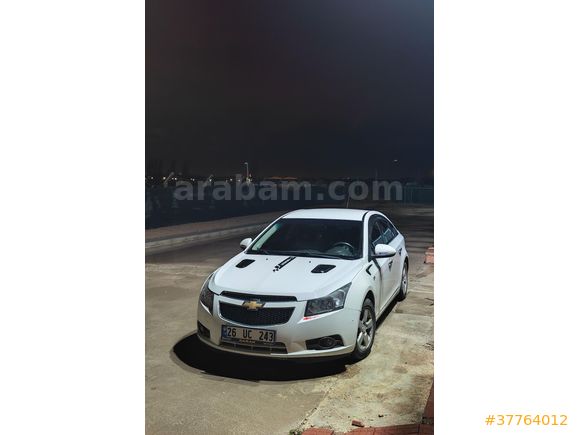 Sahibinden Chevrolet Cruze 1.6 2010 Model Eskişehir 111.503 km Beyaz