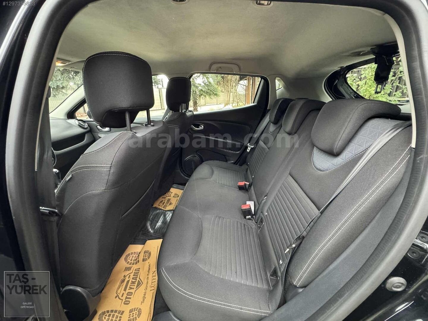 Galeriden Renault Clio 1.5 dCi Icon 2015 Model Düzce 151.000 km Siyah 4