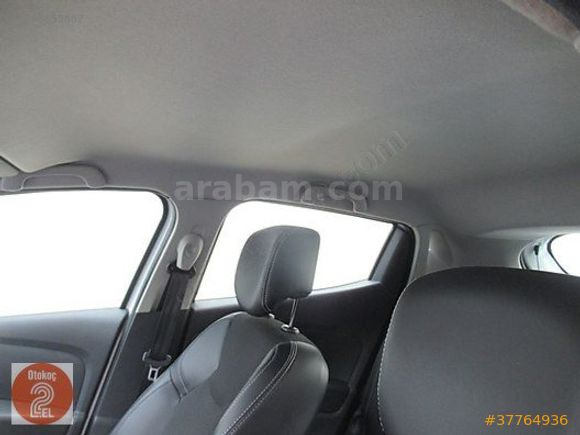 Otokoç 2. El Kocaeli 'den Renault Clio 1.5 DCI ICON EDC