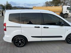 Sahibinden Ford Tourneo Courier 1.5 TDCi Trend 2016 Model  115.000 km Beyaz