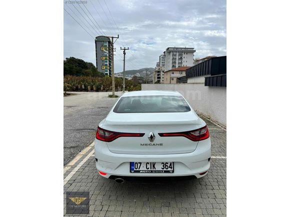2019 1.5 Dizel Otomatik Megane 120 bin km de