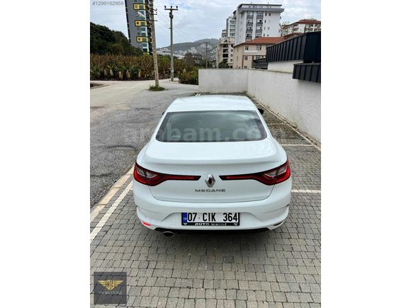 2019 1.5 Dizel Otomatik Megane 120 bin km de