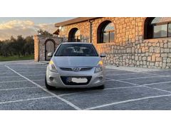 Sahibinden Hyundai i20 1.4 CRDi Team 2012 Model 
