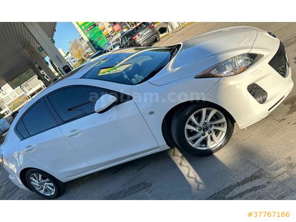 Sahibinden Mazda 3 1.6 Impressive 2013 Model 