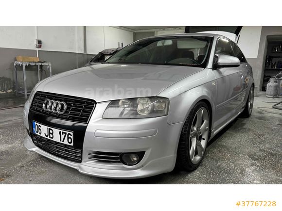 Sahibinden Audi A3 Sportback 1.6 Standart 2004 Model  
Gri (Gümüş)