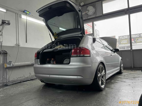 Sahibinden Audi A3 Sportback 1.6 Standart 2004 Model  
Gri (Gümüş)