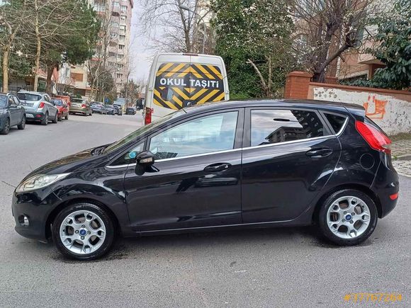Sahibinden Ford Fiesta 1.4 TDCi Titanium X 2012 Model  245.000 km Siyah