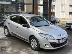 12 TAKSİT KREDİ KARTINA 2010 MODEL MEGAN 1.5 DCİ