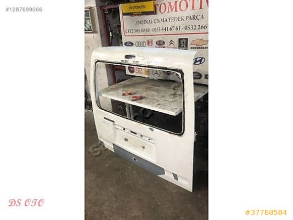 2004-2010 FORD TRANSİT CONNECT BAGAJ KAPAĞI