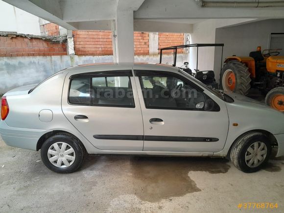 Sahibinden Renault Clio 1.4 RNA 2001 Model