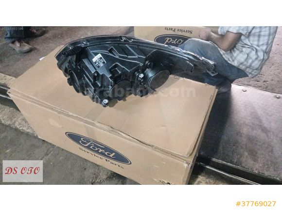 2013-2017 FORD TRANSIT CUSTOM SAĞ FAR SIFIR ORJİNAL