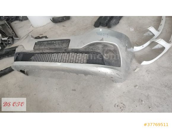 2017-2020 RENAULT TRAFİC ÖN TAMPON
