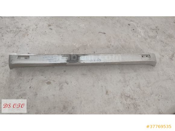 2001-2010 RENAULT TRAFİC ARKA TAMPON