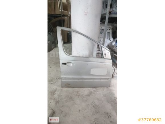 2001-2004 MERCEDES VANEO SAĞ ÖN KAPI