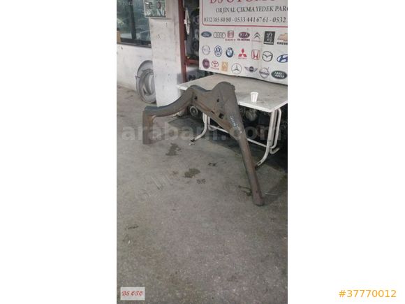 2010-2012 VOLKSWAGEN CRAFTER SOL ÖN KAPI DIREK SACI