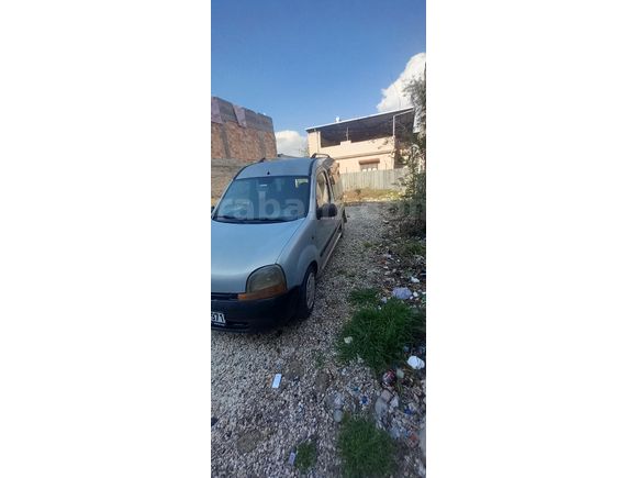 Sahibinden Renault Kangoo 1.4 Pampa 2000 Model yarısı nakit yarısı kredi kartına taksit yapılır
