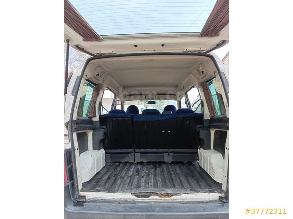 Sahibinden Peugeot Partner 1.9 D 2008 Model