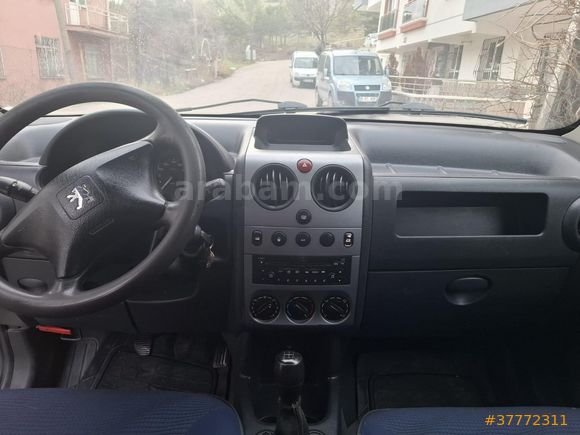 Sahibinden Peugeot Partner 1.9 D 2008 Model