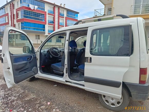 Sahibinden Peugeot Partner 1.9 D 2008 Model
