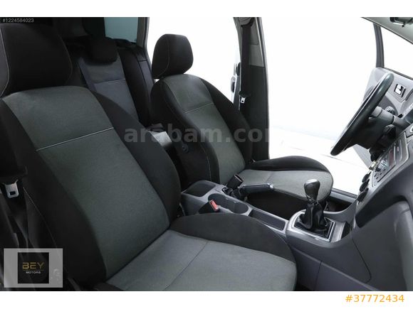 BEY MOTORS'DAN ** 2011 FORD FOCUS 1.6 TCİ COLLECTİON BAKIMLI **