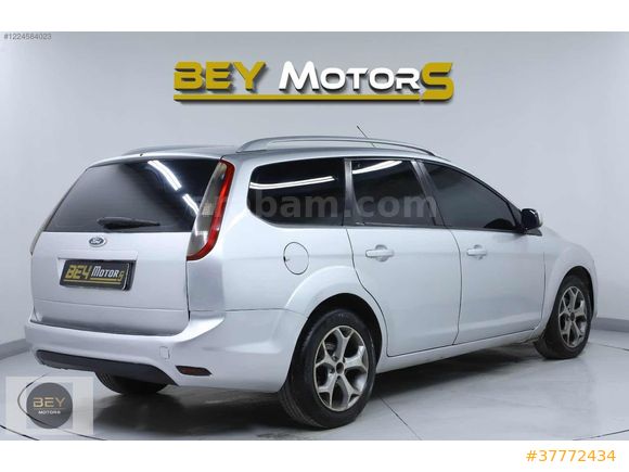 BEY MOTORS'DAN ** 2011 FORD FOCUS 1.6 TCİ COLLECTİON BAKIMLI **