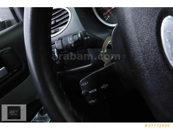 BEY MOTORS'DAN ** 2011 FORD FOCUS 1.6 TCİ COLLECTİON BAKIMLI **