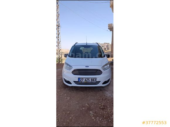 Sahibinden Ford Tourneo Courier 1.6 TDCi Titanium Plus 2016 Model ufakta olsa pazarlık vardır