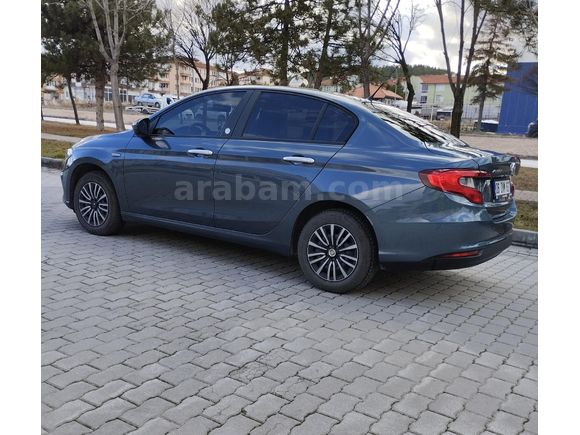 Sahibinden Fiat Egea 1.4 Fire Easy Plus 2023 Model 11.000 km Mavi