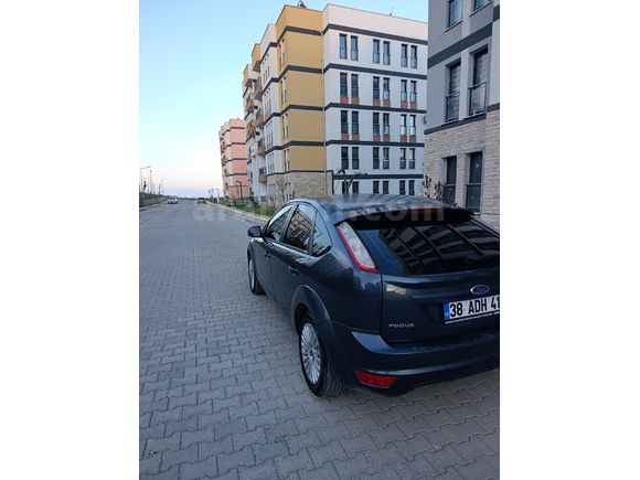 Sahibinden Ford Focus 1.6 Titanium 2011 Model