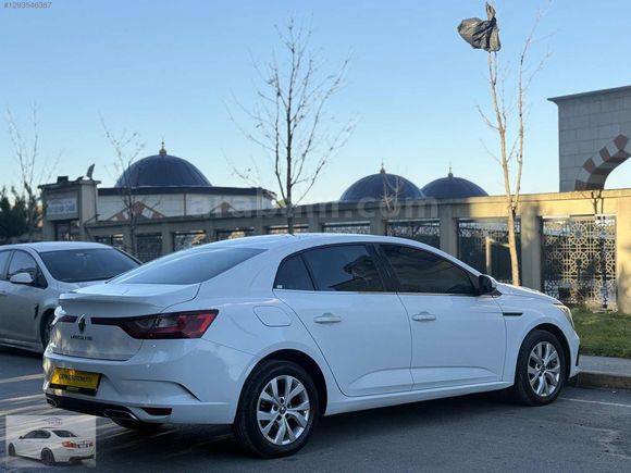 MEGANE 1.5 BLUE DCİ TOUCH OTOMATİK
