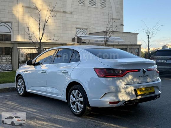 MEGANE 1.5 BLUE DCİ TOUCH OTOMATİK